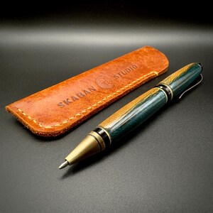 Bolígrafo hecho a mano, bolígrafo de madera bicolor, bolígrafo giratorio bañado en latón, lujoso bolígrafo rotativo Parker, estuche de cuero genuino hecho a mano