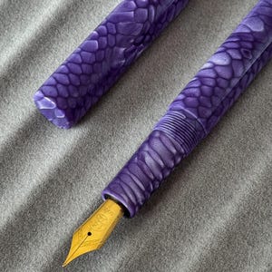 Handmade Fountain Pen made with Purple Juma and Bock nib