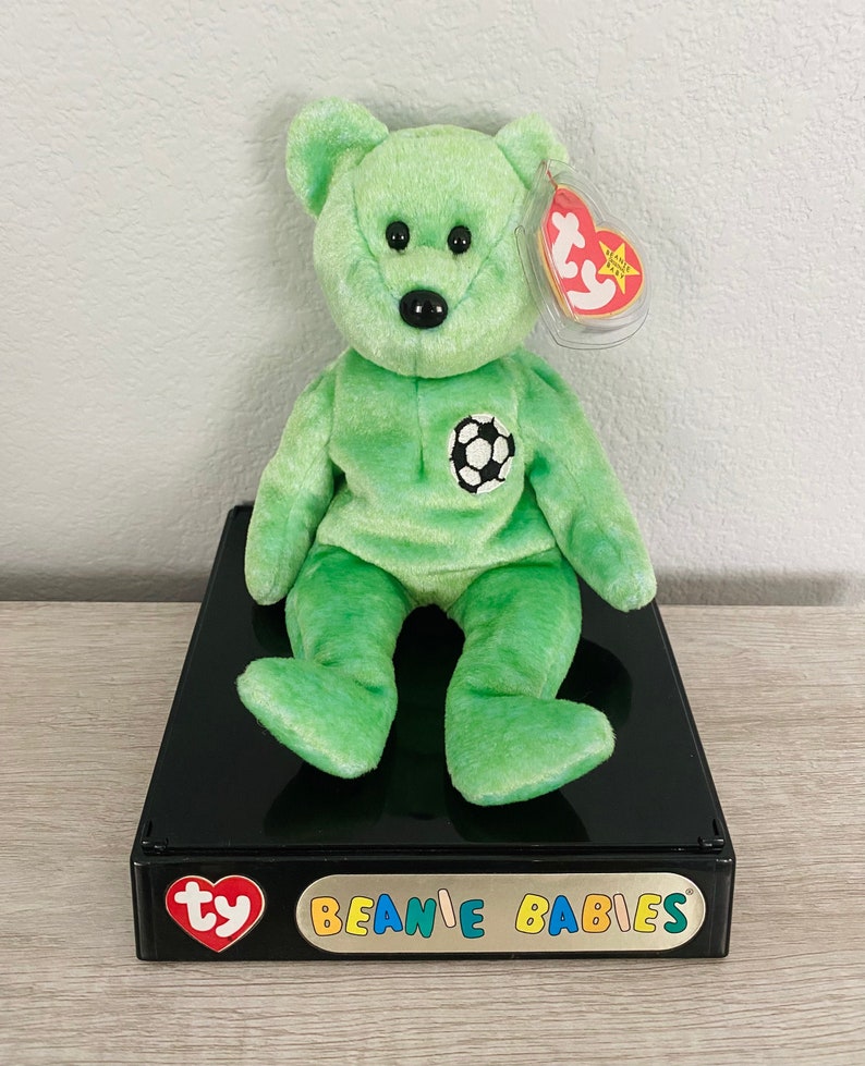 Kicks Beanie Baby 1998 TY With Errors and Holographic Tag Perfect