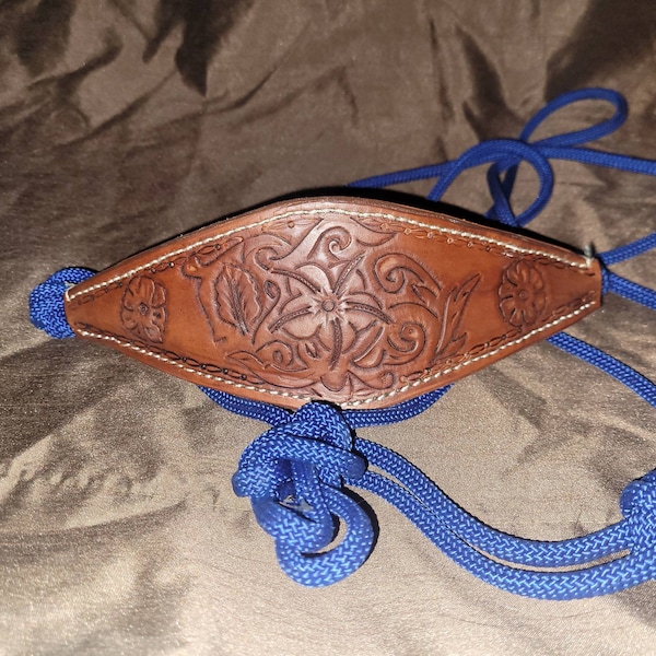 Rope bronc halter