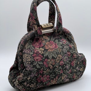 50s Tapestry Floral Handbag/ Vintage Floral Fabric Bag/ 50s Floral Pattern Small Bag