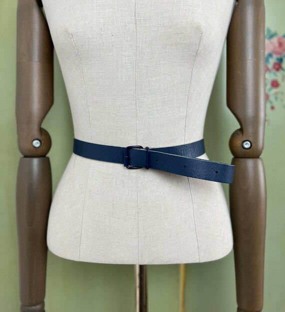 Cacharel 80s Skinny Belt/ Vintage Navy Leather Be… - image 2