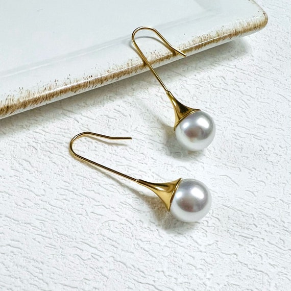 Pearl Drop Earrings 18k Gold Waterproof Earrings Pearl Tear Etsy