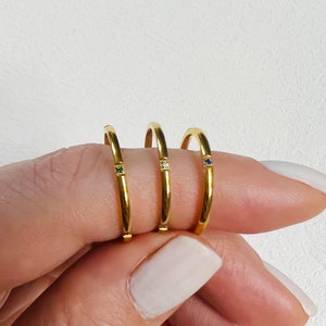 Lot de 3 bagues délicates, bague sans ternissement, ensemble de bagues empilables, mélangez les tailles 6, 7 et 8 et 3 couleurs, chevalière délicate, bague imperméable, bagues tendance