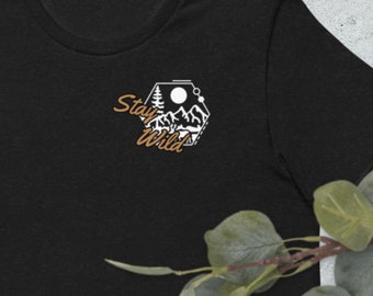 Stay Wild Mountains Moon Trees T-shirt, Country Western Shirt Vintage Aesthetic Trendy T Shirt Cowboy Outdoor Adventure Nature Outdoorsy Tee
