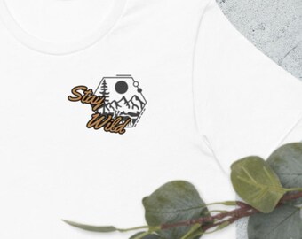 Stay Wild Mountains Moon Trees Geometric T-shirt, Country Western T Vintage Aesthetic Trendy T Shirt Cowboy Adventure Outdoorsy Nature Tee