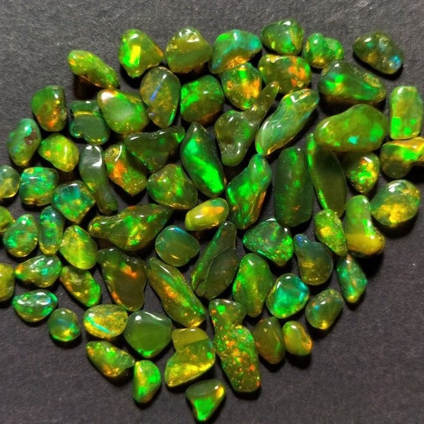 100 PCS AAA + QUALITY Ethiopian Opal Polished Rough Natural Gemstone Rainbow Fire Good Quality Opal Green Colour Polished Rough