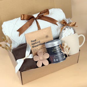 Care Paket Geschenkbox UK: Gemütliches Self-Care Paket, Heiße Schokolade, Decke, Tasse