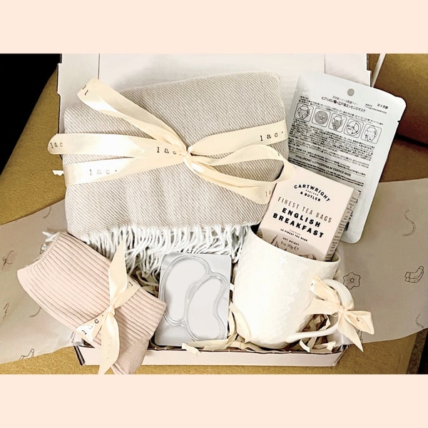 Coffret cadeau de belles tasses à thé | Cadeau hygge douillet blanc | Service à thé English Breakfast | Coffret cadeau Cuppa blanc | Cadeau d'anniversaire, de maman, pour elle,