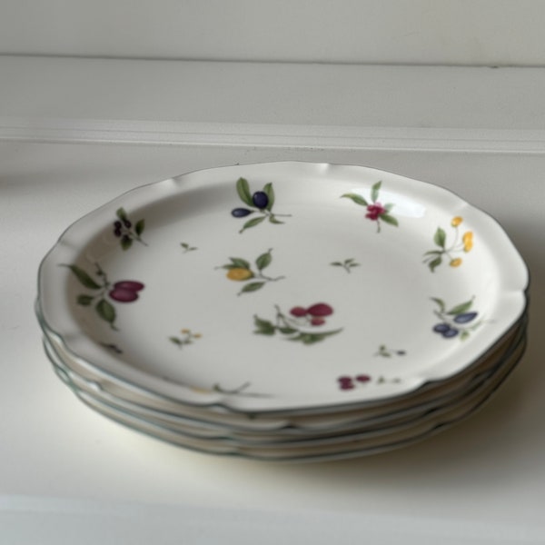 Noritake Vintage Fruit Plates set of 4