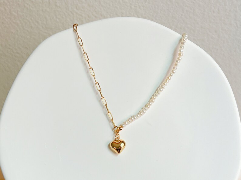 14k gold pearl studs