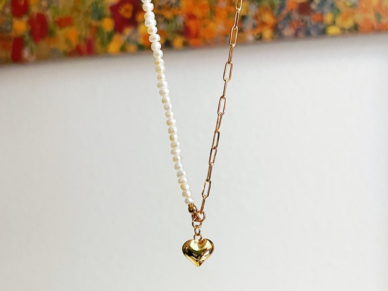 14k gold pearl studs