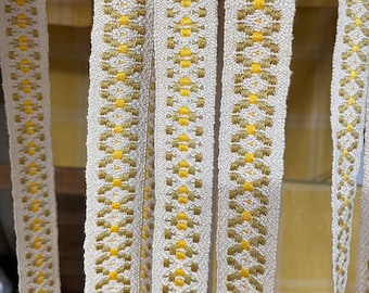 Reversible Cotton Best Friend Trim Tape – Gold and Cream, 1-inch, Costuming and Decor