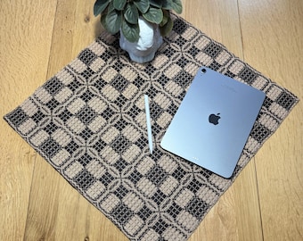 Overshot Table Square - 100% cotton - handwoven in Maine - Federal Knot - all-purpose table linen