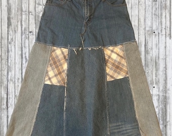 Spódnica jeansowa Levis midi maxi z recyklingowanego denimu i flaneli w stylu retro
