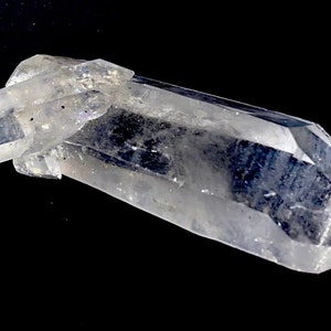 RAW 28 Grams Natural Clear Quartz Crystal Specimen, RARE clear quartz crystal , healing stone, mineral specimens , healing crystals
