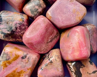 Rhodonite tumble stone heart, NEW rhodonite tumble stonePolished, Heart Carving Rhodonite crystal, healing gemstone, crystal, gemstone