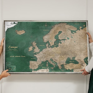 Gepersonaliseerde kaart van Europa - Pinboard Push Pin Map - Cadeau voor reiziger - Canvas Print - Canvascale - Reisplan - Groene kaart