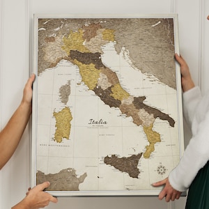 Mappa personalizzata Push Pin Mappa Italia Old Style Retro Regalo per il viaggiatore Decorazione mappa da parete su tela Lavagna moderna Mappa personalizzata dell'Italia