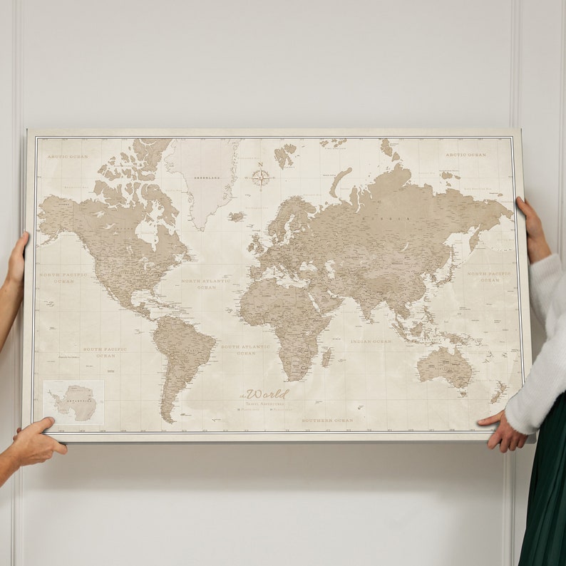 Carte du monde personnalisée Carte Push Pin Pinboard Cork Impression sur toile Cadeau pour voyageur canvascale Carte de voyage pour cadeau de voyage pour voyageur image 1