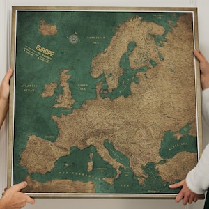 Mappa dettagliata dell'Europa - Mappa pinboard personalizzata con puntine da disegno - Regalo per viaggiatori - Stampa su tela - Canvascale - Piano di viaggio - Verde Marrone