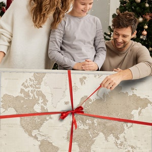 Carte du monde personnalisée Carte Push Pin Pinboard Cork Impression sur toile Cadeau pour voyageur canvascale Carte de voyage pour cadeau de voyage pour voyageur image 2