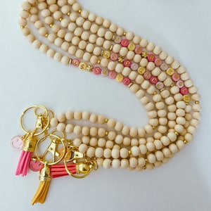 Pink Colorful Wood Bead Lanyard, Personalized Teacher Lanyard, Colorful Teacher Lanyard, Customized Lanyard, Wood Lanyard, Daisy