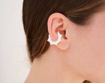 Manchette d’oreille argentée non percée, manchette d’oreille en forme de soleil, manchette d’oreille unique pour lui, bijoux faits à la main, emballage auriculaire en argent, idée cadeau d’anniversaire