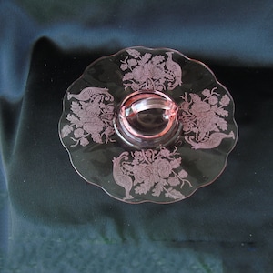 Paden City&#39;s Peacock and Rose Pink Tray