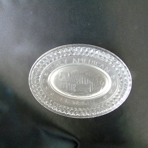 Fenton for L. G. Wright Oval Emblem Plate