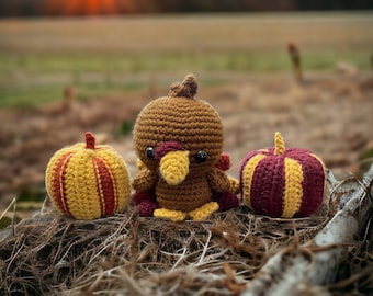 Crocheted Thanksgiving Turkey: Handmade Amigurumi Decor
