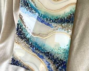 Custom Geode Resin Wall Art: Quartz & Amethyst Crystals