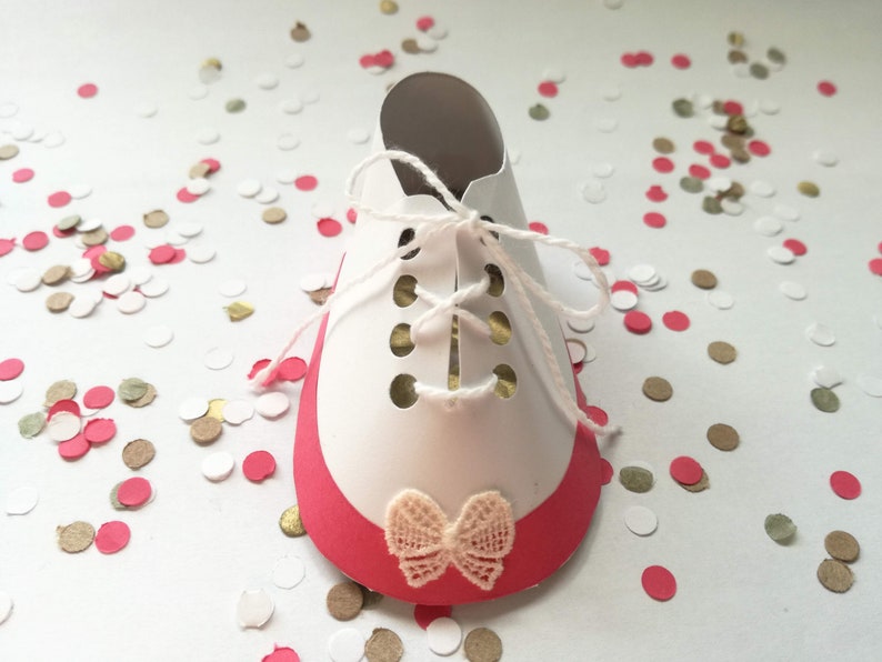 Cute Baby Shoe Baby Shower Decoration / Favor Template digital (Instant