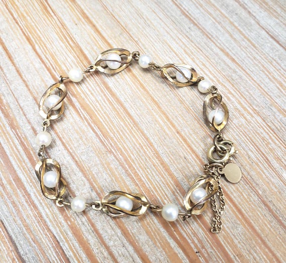 Vintage 12K Gold Filled Twisted Pearl Bracelet by Curtis Creations