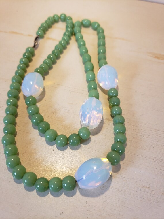 Vintage Opaline and Sage Green Glass Bead Necklac… - image 2