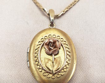 Collar con medallón de rosa chapado en oro de 14 quilates, estilo vintage de Krementz.