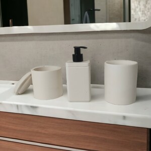 Beige Bathroom Accessory Set: Soap Dispenser, Lidded Jar & Toothbrush Holder