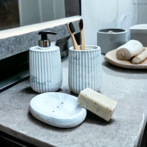 Handmade Marble Pattern Concrete Bath Set: Soap Dispenser, Toothbrush Holder