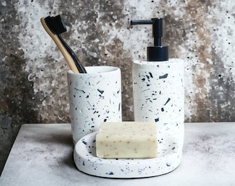 Accessoires de salle de bain uniques en terrazzo, décoration de toilettes en noir et blanc, distributeur de savon de bain personnalisé fait main, idées cadeau pour une nouvelle maison