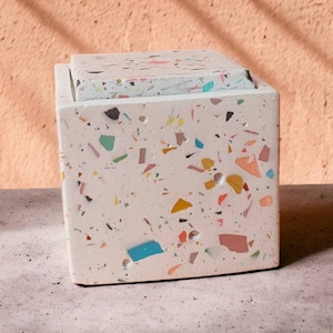 Barattolo per spezie con coperchio in terrazzo, scatola per candele bianca vuota, articoli per la casa personalizzati, portagioielli in cemento, saliera da bagno, regalo per la casa per lei