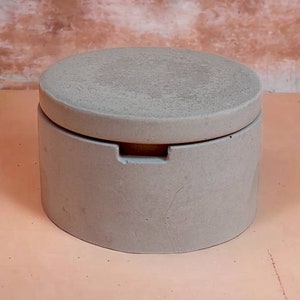 Concrete Small Cotton Pad Jar with Lid, Concrete Jewelry Container, Natural Storage Lidded Box, Minimal Spice Container, Pinch Bowl and Jar