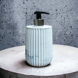 Handmade Marble Liquid Soap Dispenser, Custom Color Bathroom Soap Bottle, Ribbed Lotion Dispenser, Restroom Sink Decoration