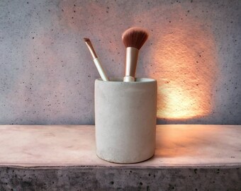 Beton Stifthalter und Zahnbürstenhalter, natürliche Wohnkultur, Büro-Accessoires, Zement Buchstütze Pflanzer, Grau Minimalist Cool Pottery