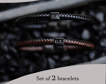 Set di 2 bracciali, Bracciali in pelle incisi, Bracciali per uomo, Bracciali personalizzati, Regali, Bracciali di coppia, Bracciali in pelle personalizzati