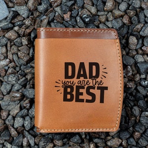 Leder Geldbeutel mit Gravur - Mini Geldbeutel für Männer, personalisiertes Geschenk für Ihn, schlanker Kartenhalter, Vatertag, Geburtstag, handgemachter Geldbeutel