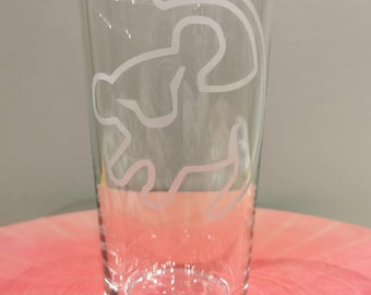 Simba graviertes Pint-Glas (1 UK Pint / 570ml)