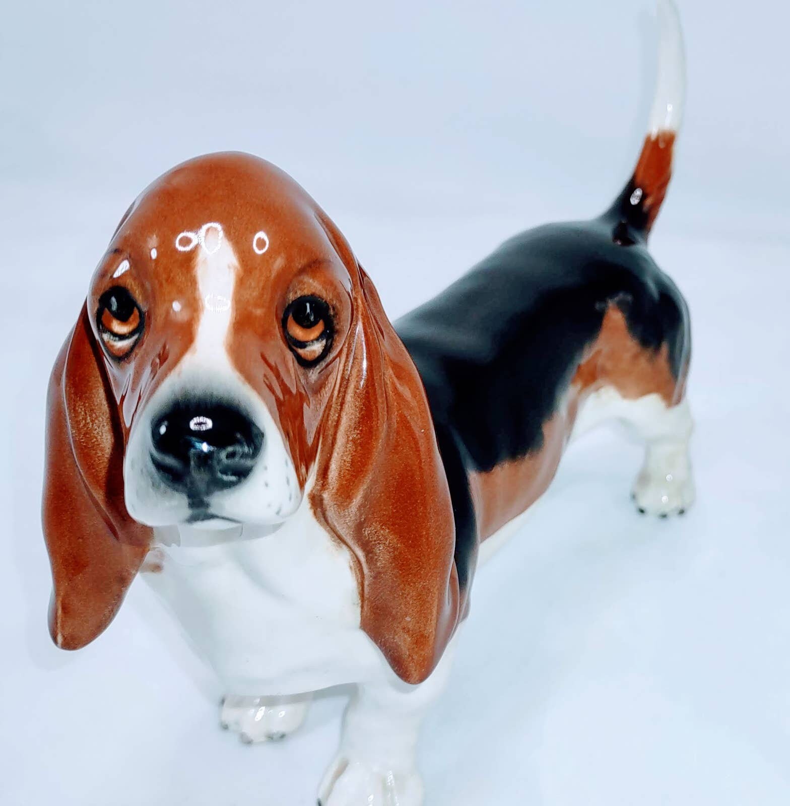 Ceramic basset hound figurines Clearance