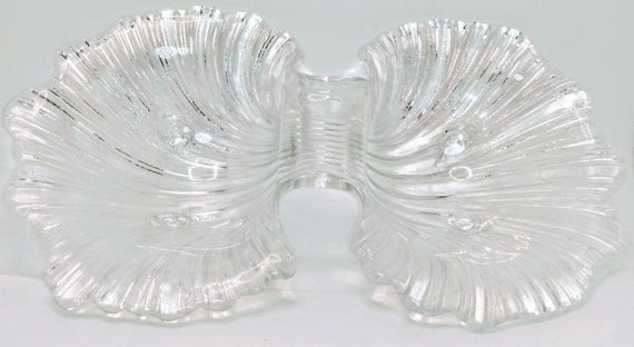Mikasa Walther Double Sided Footed Dish