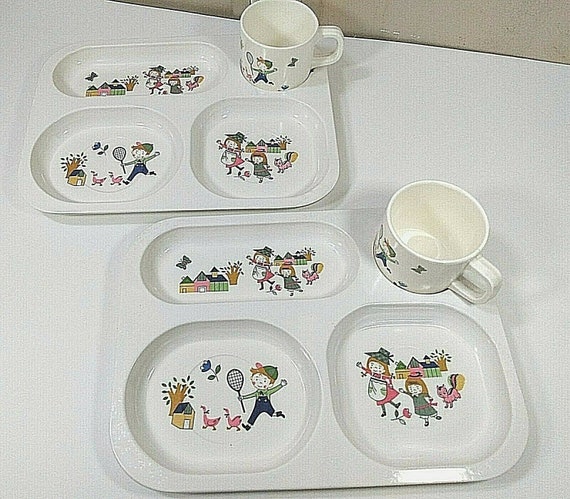 2 Melamine Lunch Trays Vintage