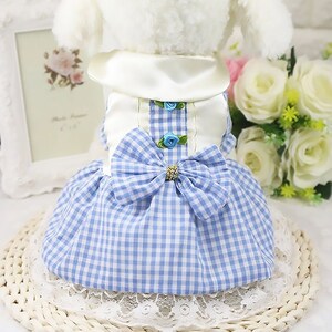 Classic Blue Dorothy of Wizard of OZ Dress for Dogs or Cats. Dresses, costumes and shirts for dogs and cats available.